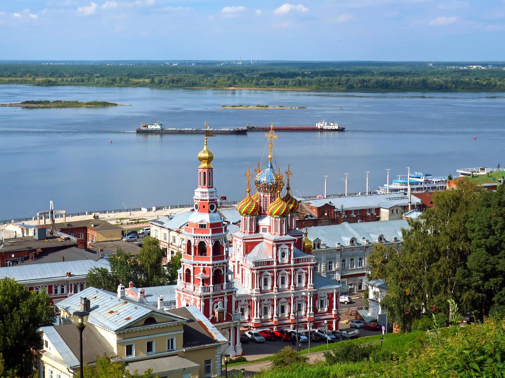 На Волге широкой