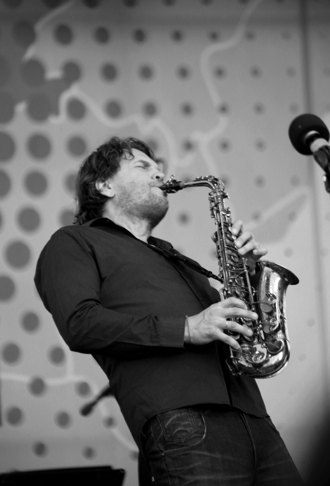 Соло на саксофоне