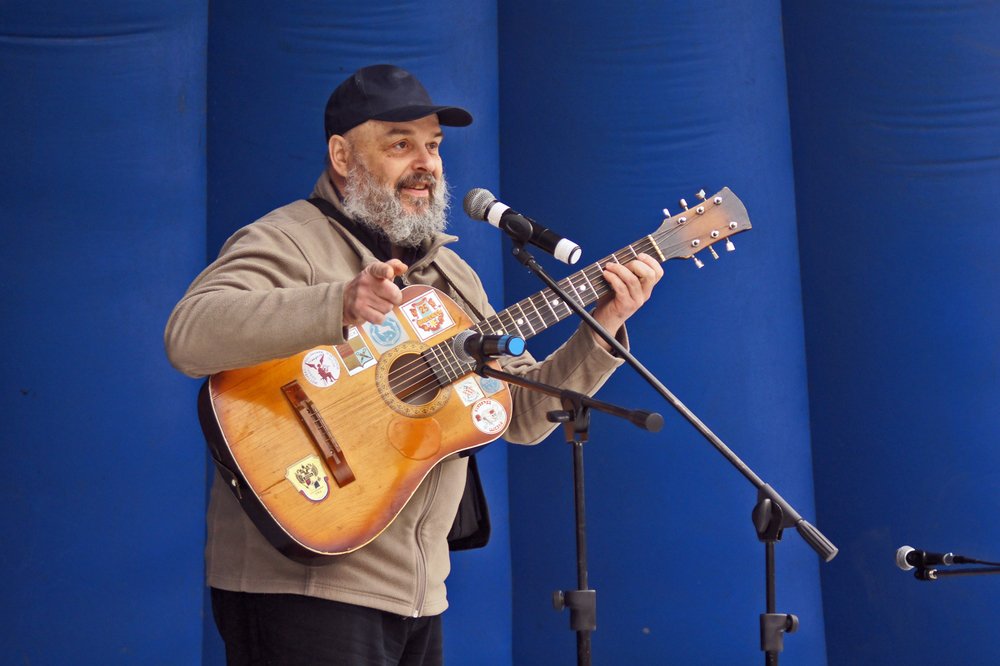 Бардовская песня