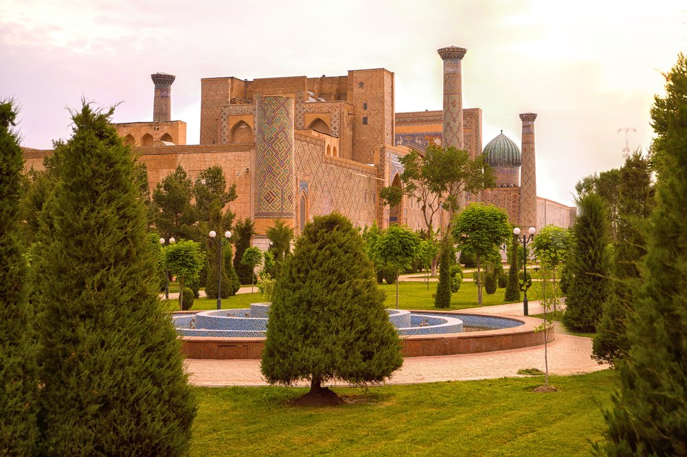 Площадь Регистан