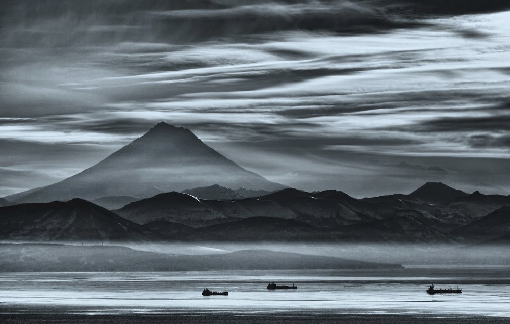 Корабли постоят...