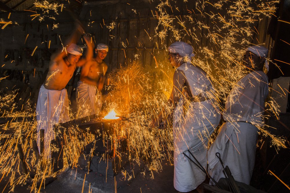 Photograph by I Wayan Gunayasa