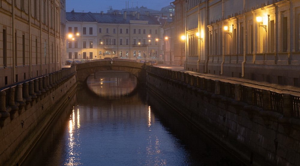 Утренний свет города