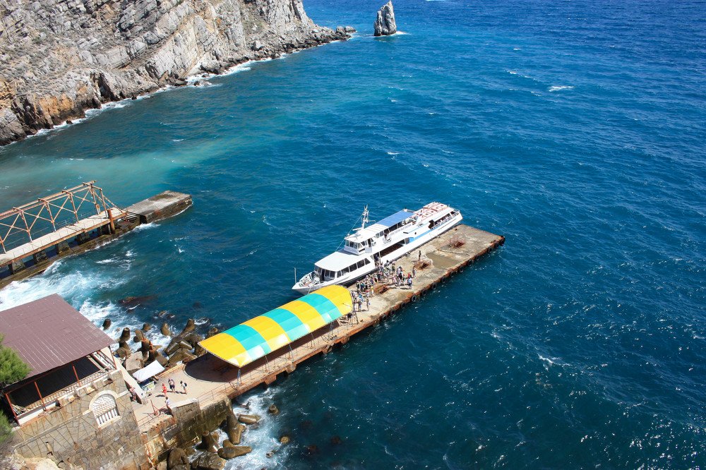 Ах, белый пароход.