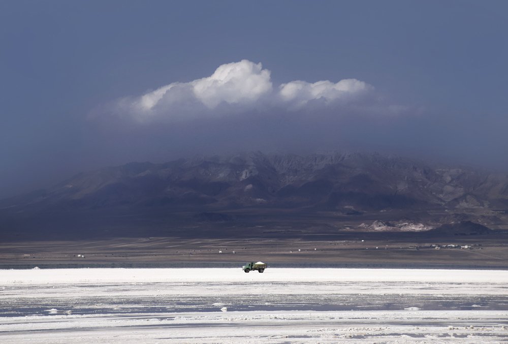 Photograph by Mohammad Dadsetan