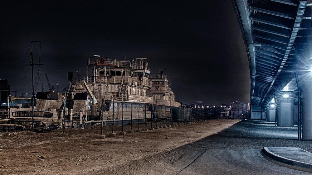 Одинокие буксиры. Lone tugs