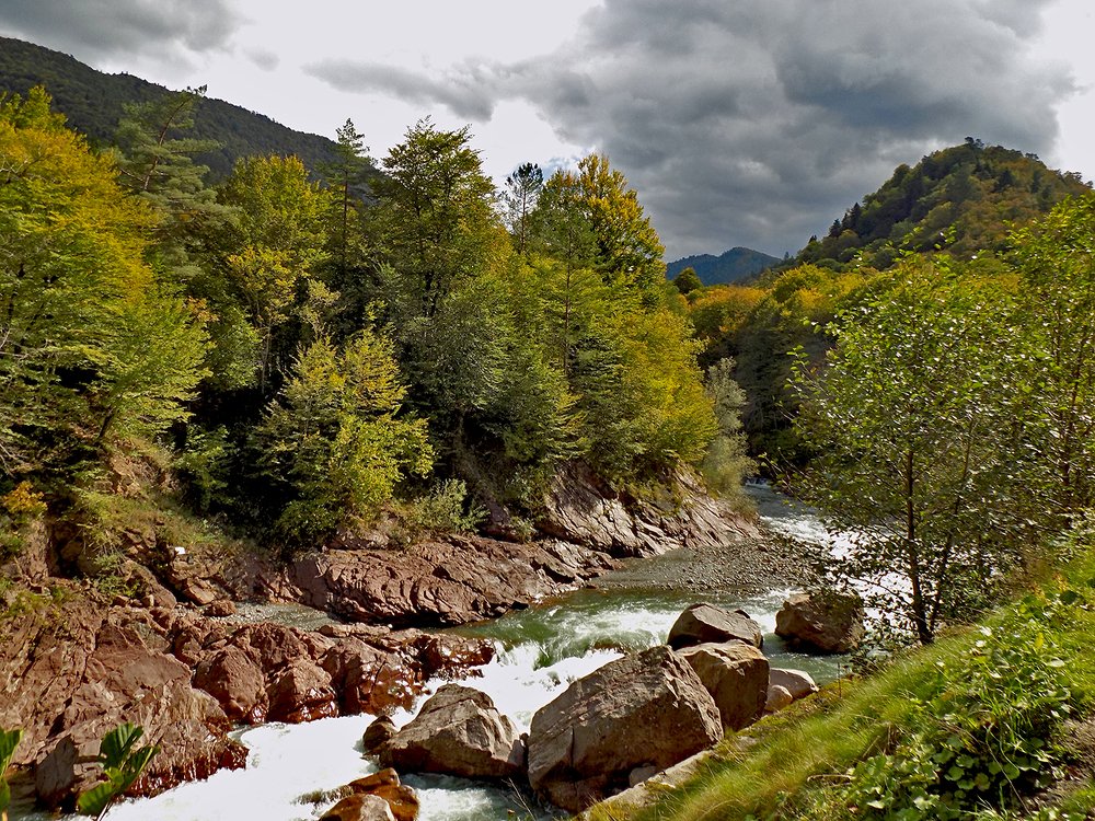 Ранняя осень в горах.