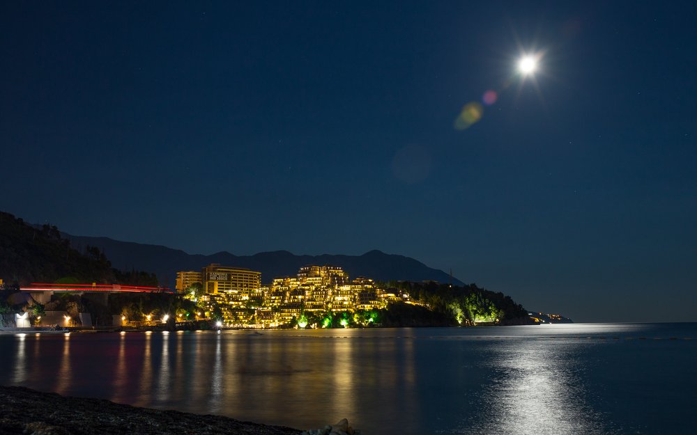 Фотография автора Андрей Шаповалов