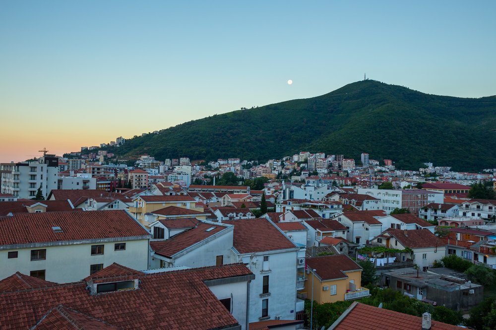 Фотография автора Андрей Шаповалов