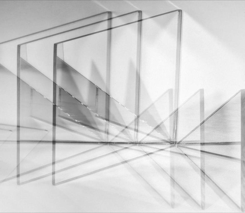 Simétrica / Symmetric