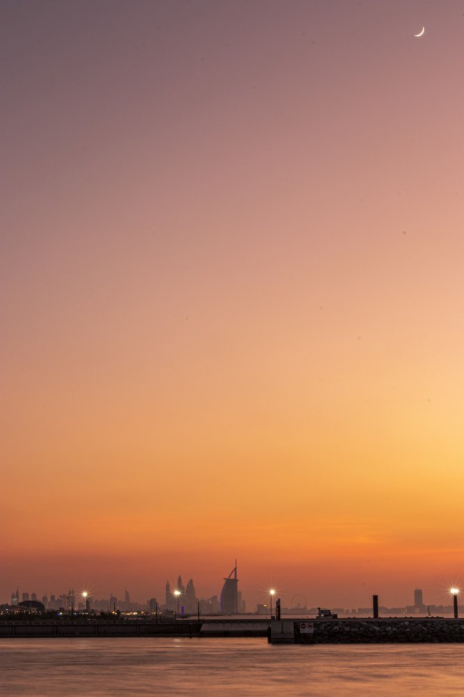 The Crescent moon while the Sunsets!!!