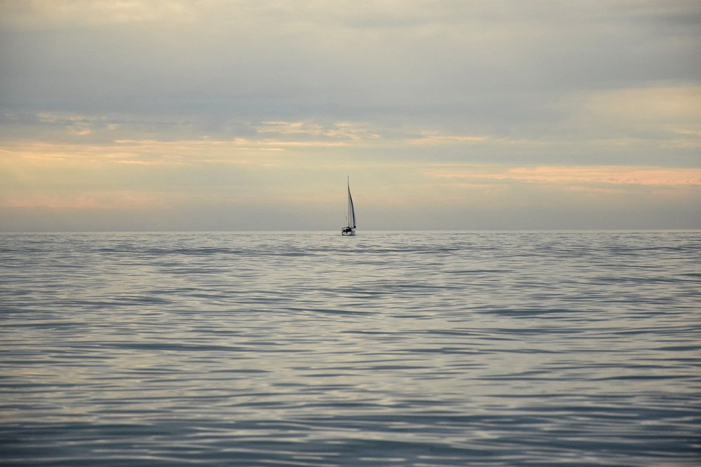 Одинокий парус. Сочи