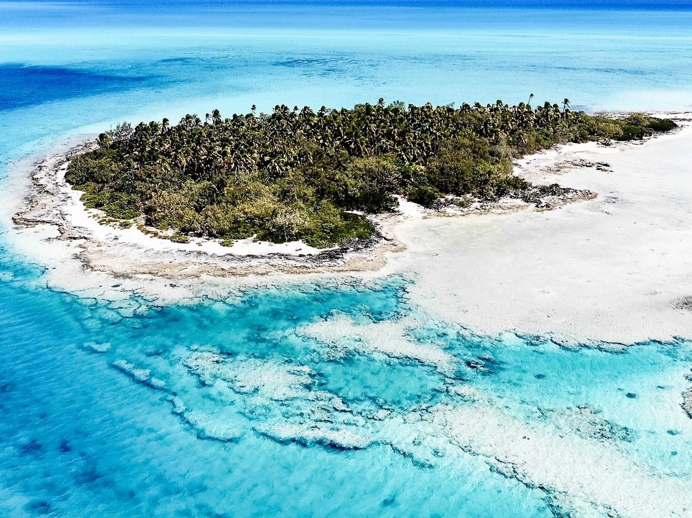 Photograph by Serge Melesan