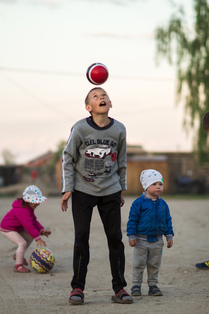 Сельский,, Роналдо,,