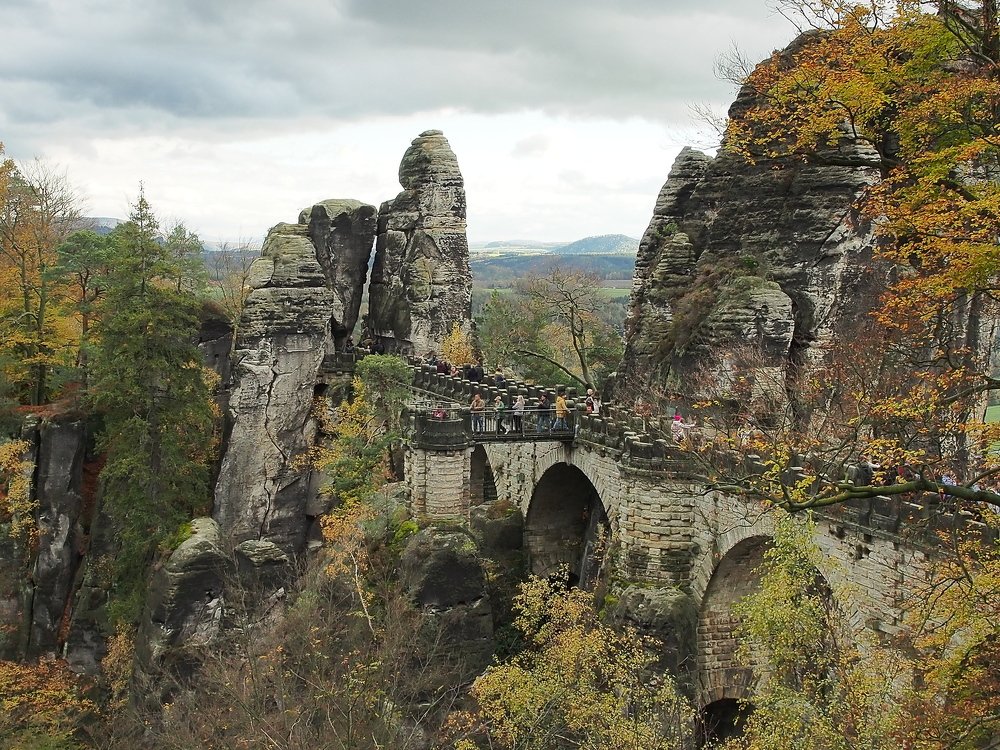 Мост Бастай