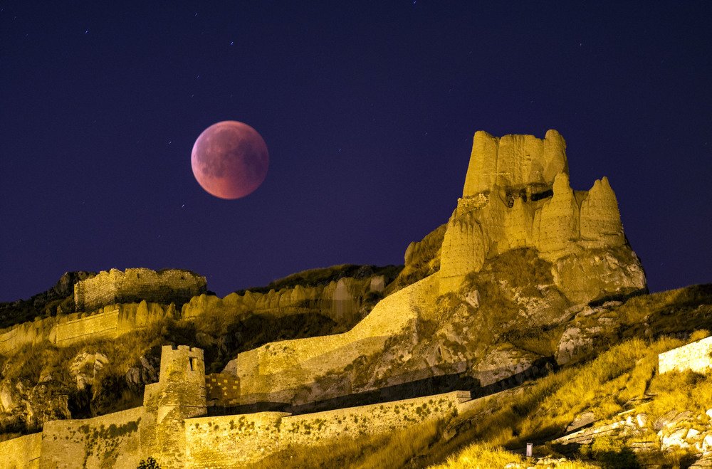 Photograph by Lokman Demir