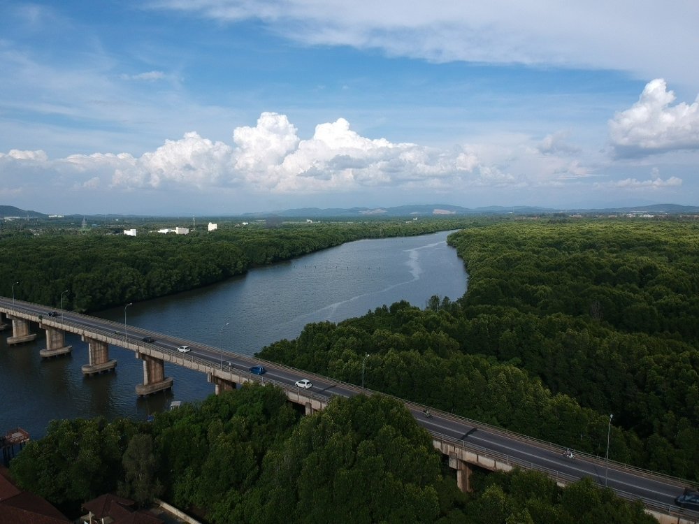 Photograph by Kamarul Bahrain