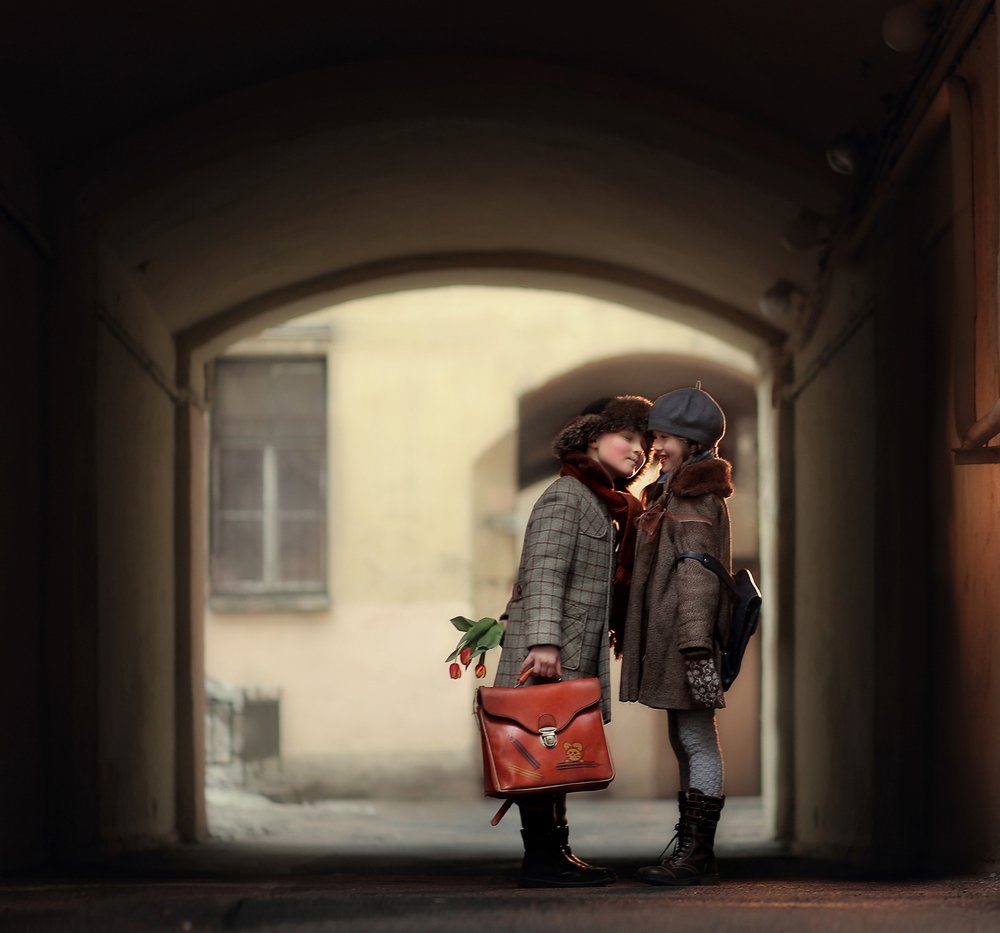 А поцеловать?))