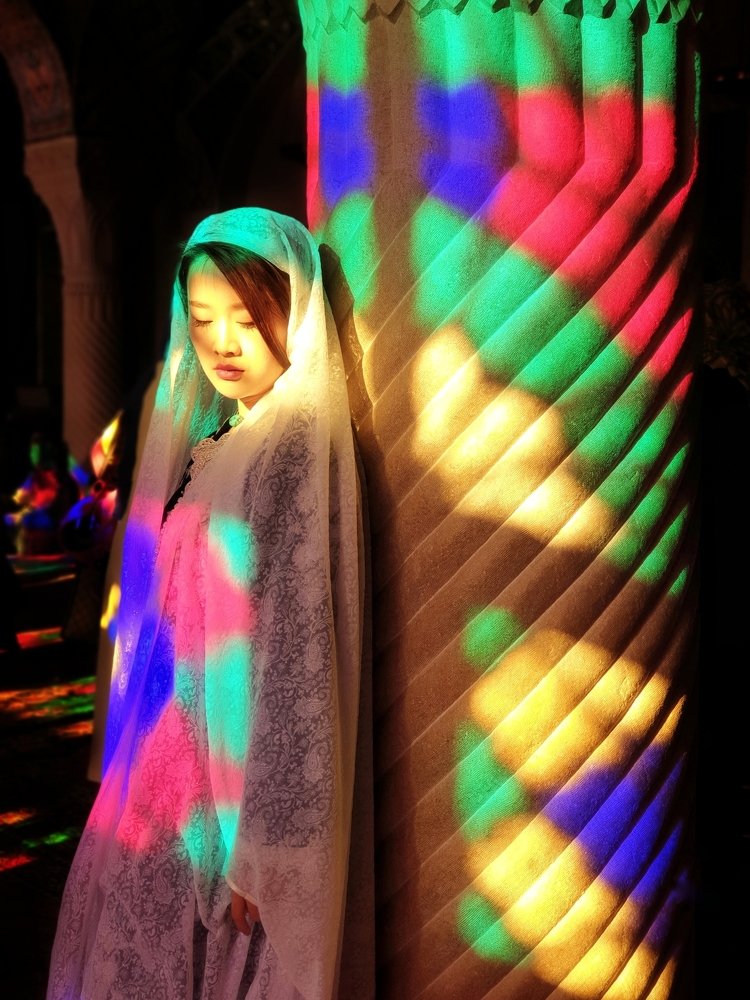 Photograph by Asie Habibi