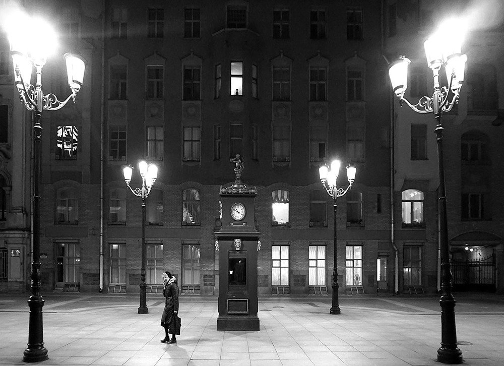 Ночь, улица, фонарь ...