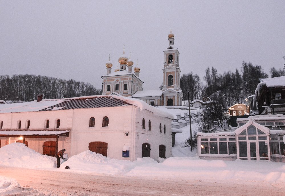 Старинный русский Плес зимним утром
