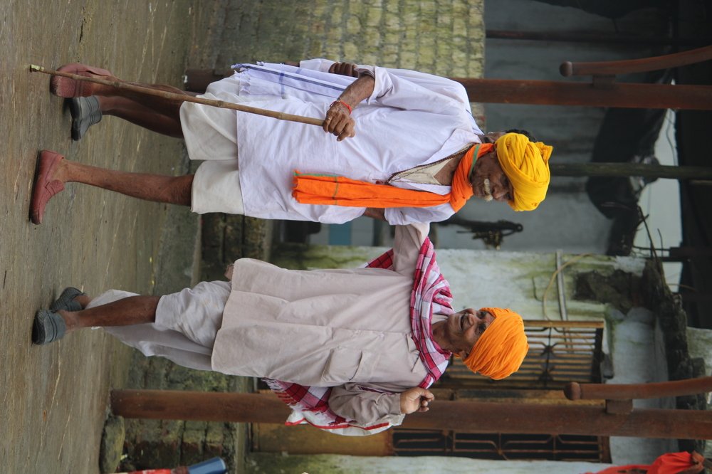 COLOURFUL FRIENDSHIP'S
