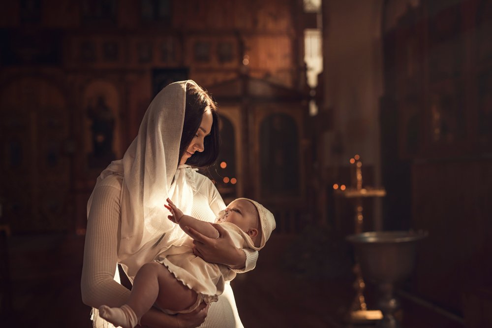 Мать и дитя