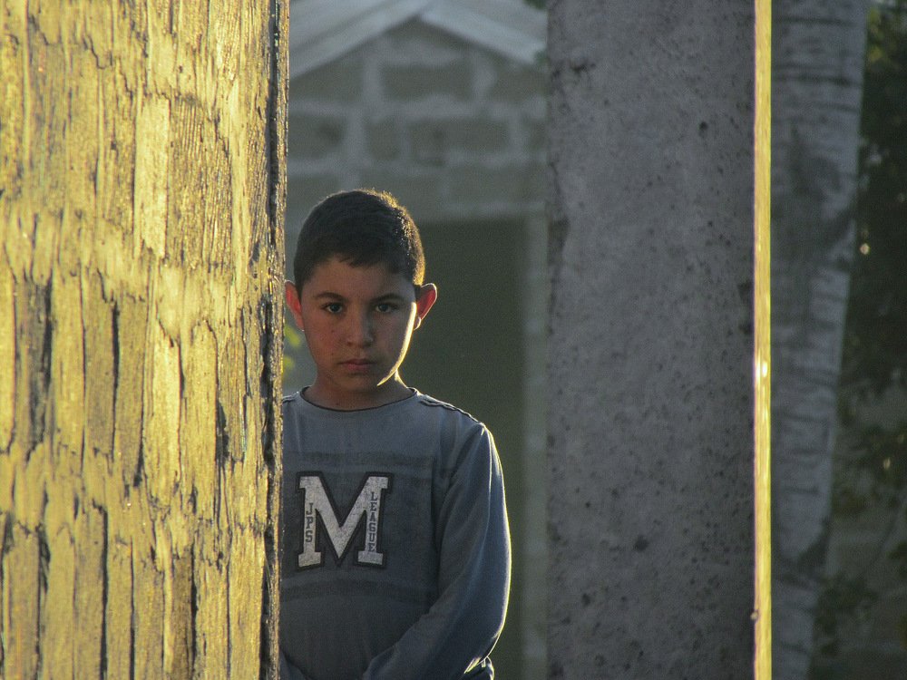 Освещённый.