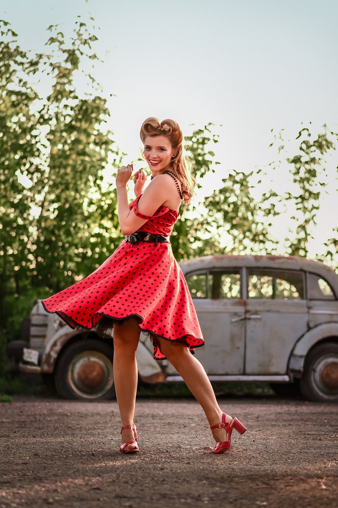 Pin-Up. Nika.