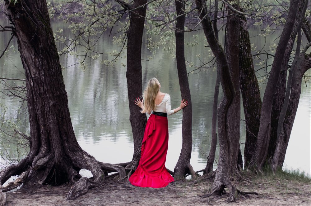 Photograph by Yuliya Ratushnaya