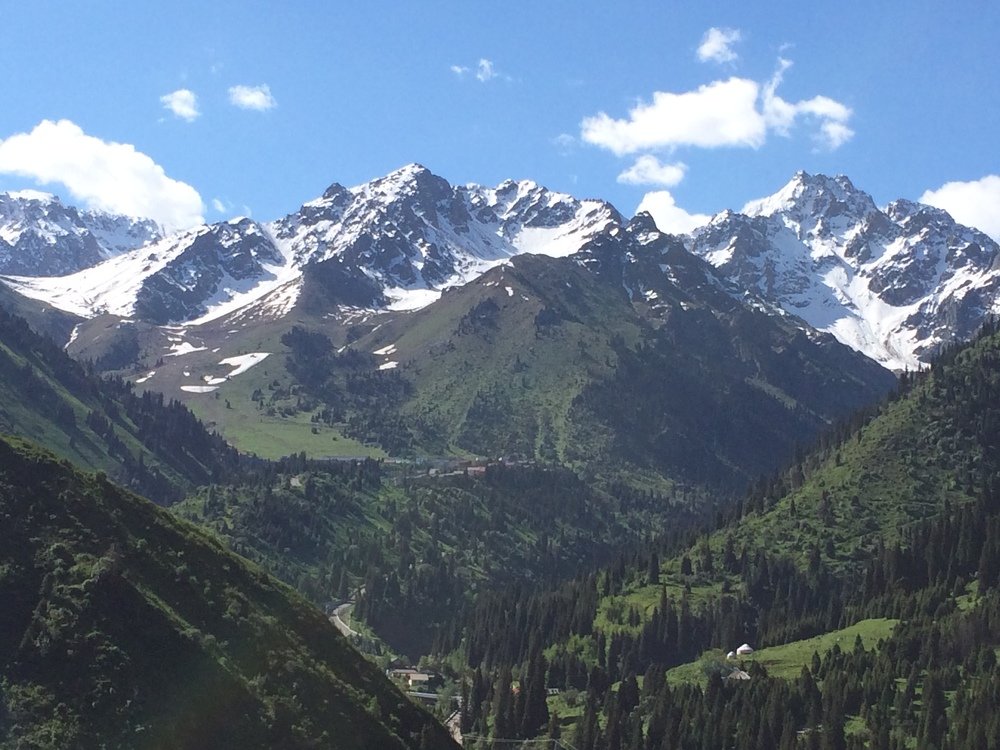 Алматинские горы.