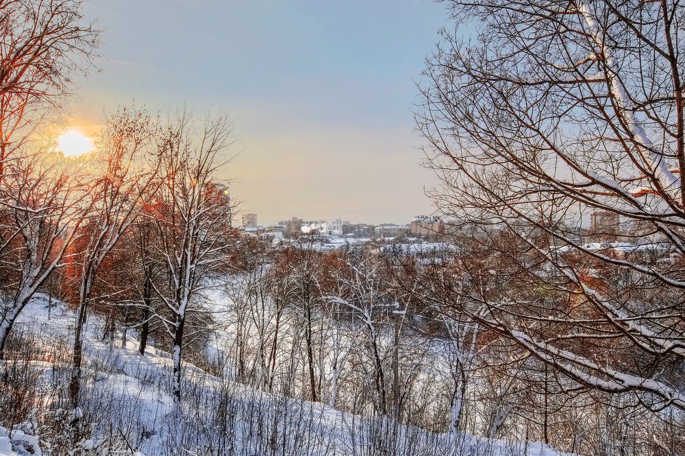 Шёл мимо.Увидел.