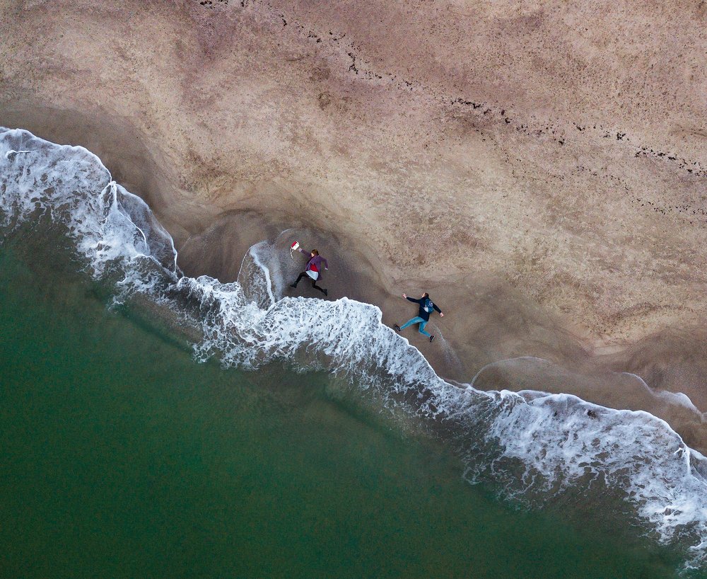 Ті,що біжать по хвилях