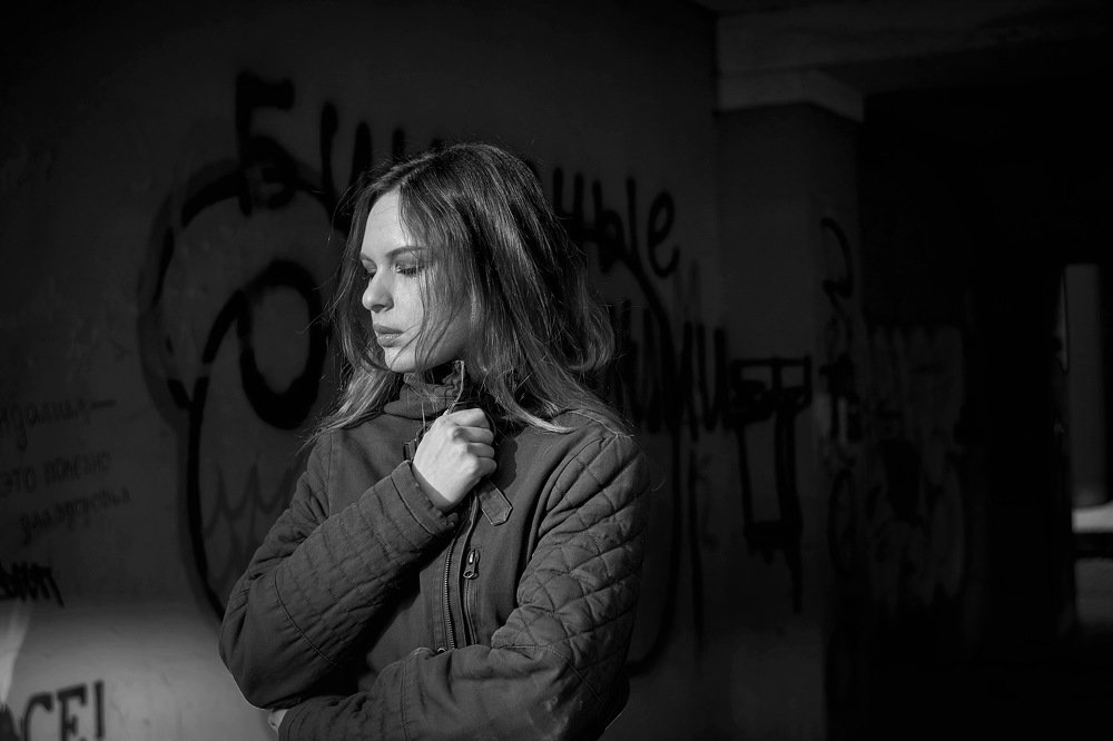 Отовсюду здесь веет холодом