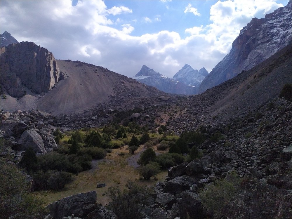 Photograph by Ilyas Abdujambulov