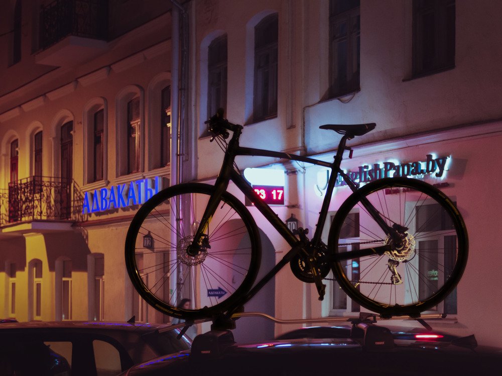 VantaBlack x PinkyBike