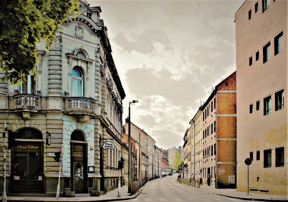 Photograph by Kálmán Rádai