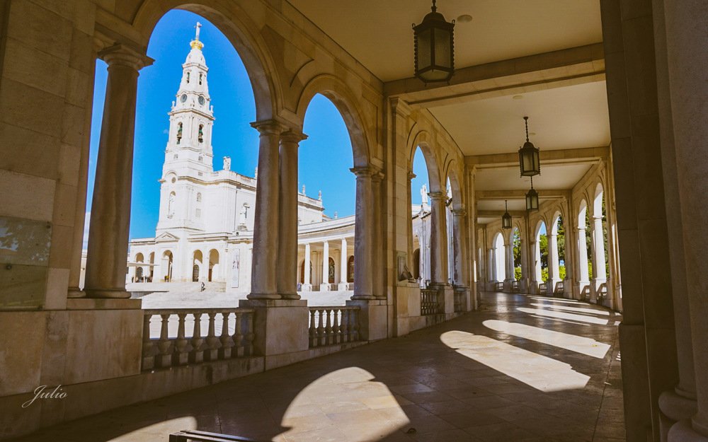 Photograph by Iuliu Borhidan