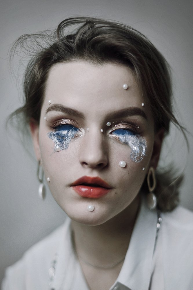 Я выдыхаю море через глаза