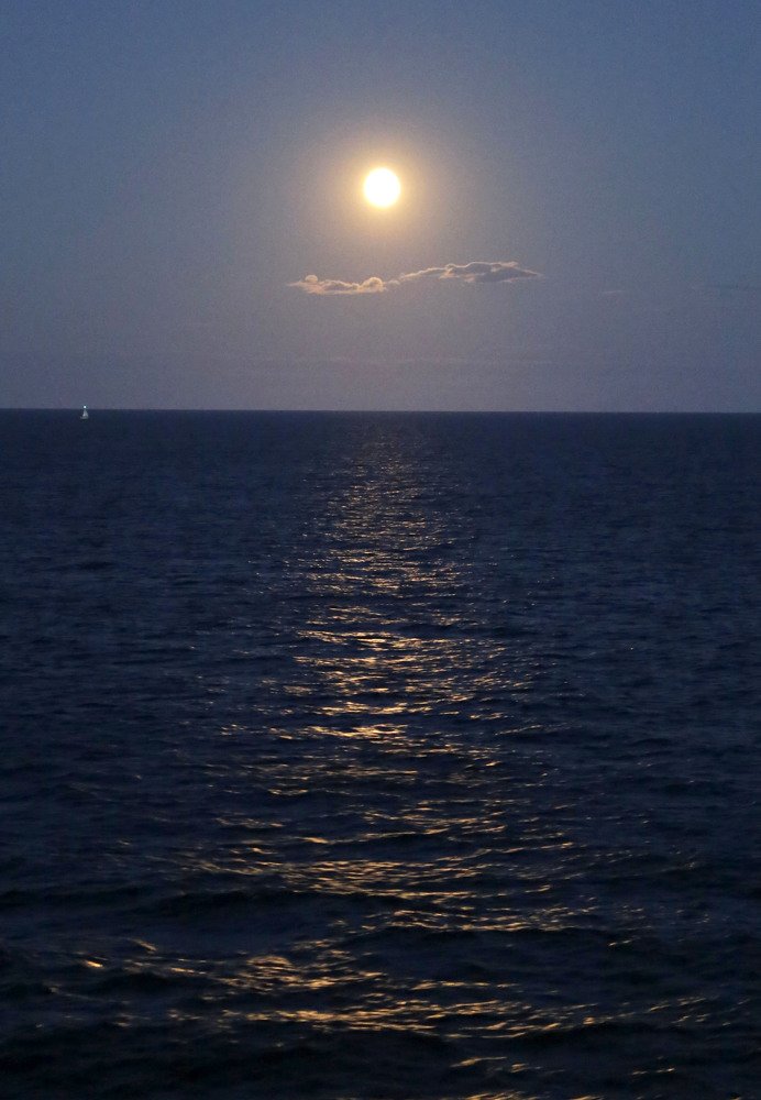 Лунная дорожка