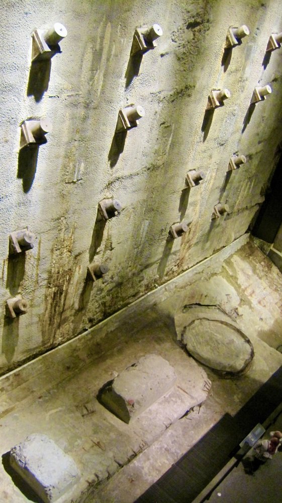 Photograph by Albert Russo