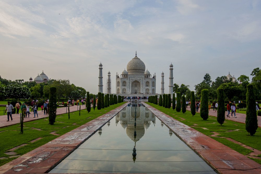 Photograph by Azhar Alassde