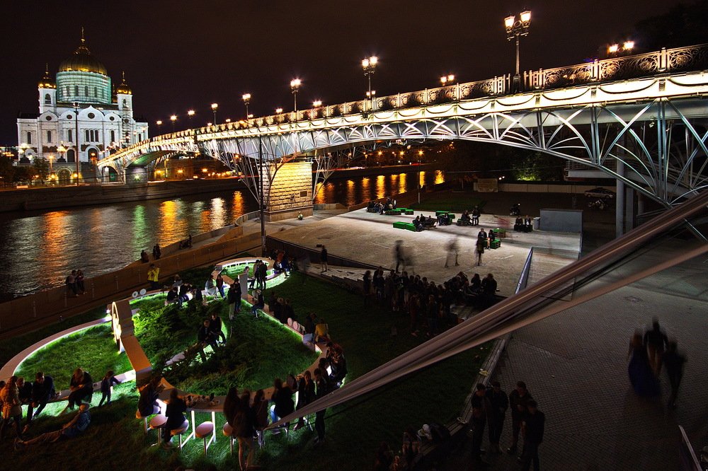 Photograph by BORIS SHRAER