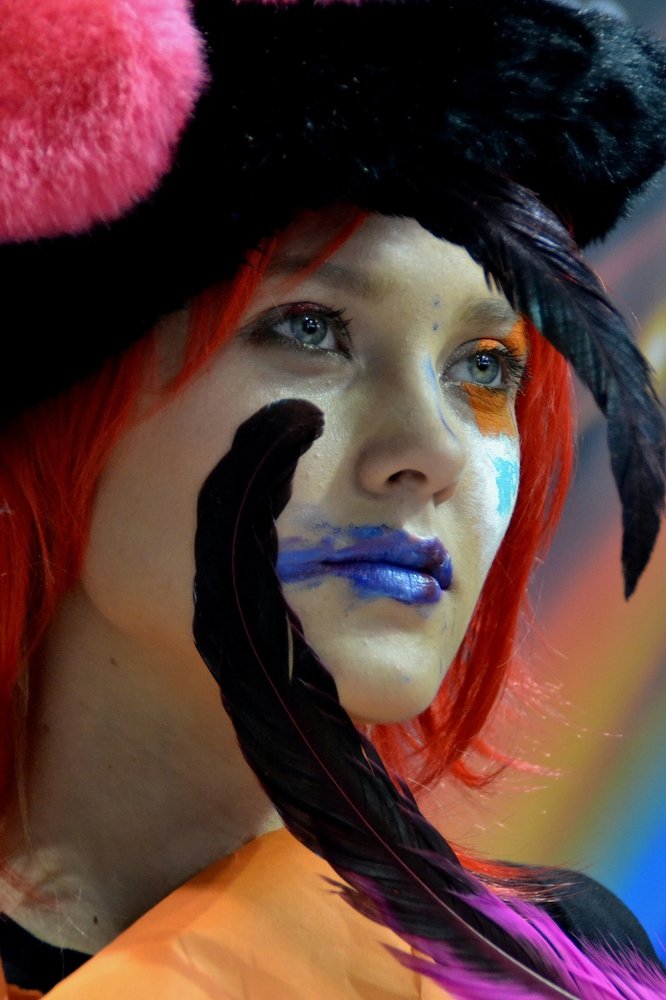 Этой ярмарки краски