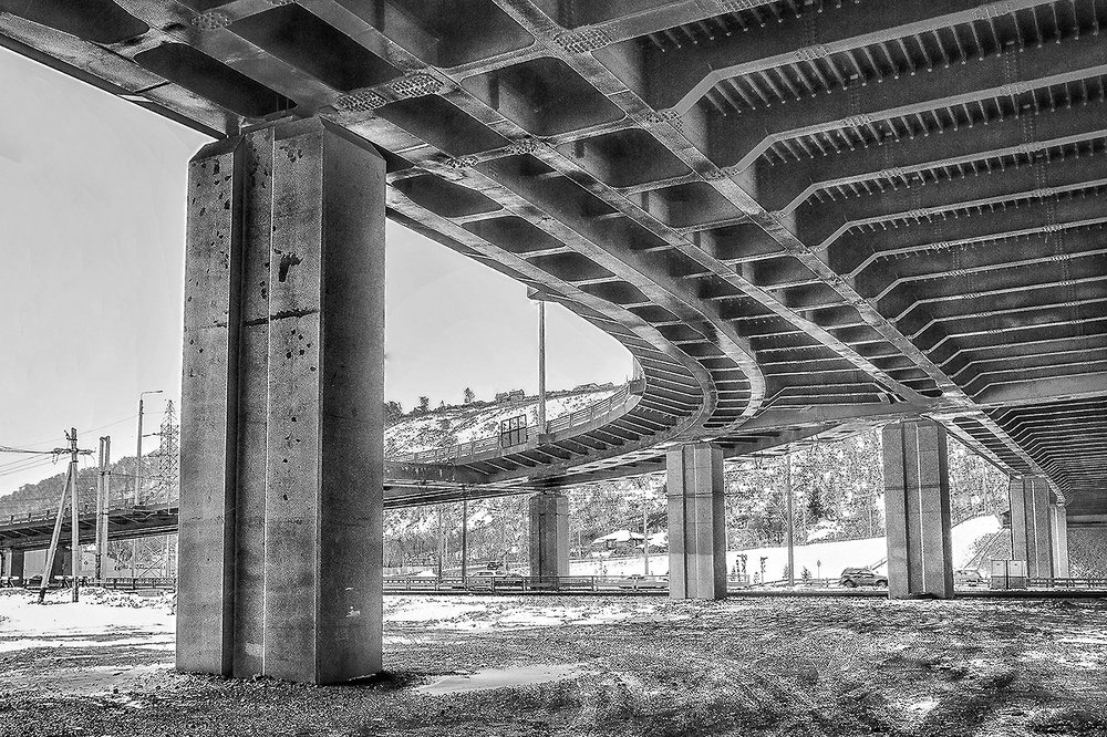 Вот - новый поворот...