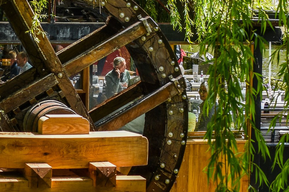 Photograph by Paulo Bites