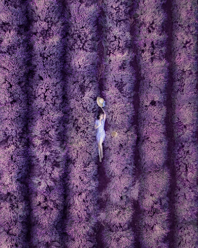 Photograph by Maxim Sayapin