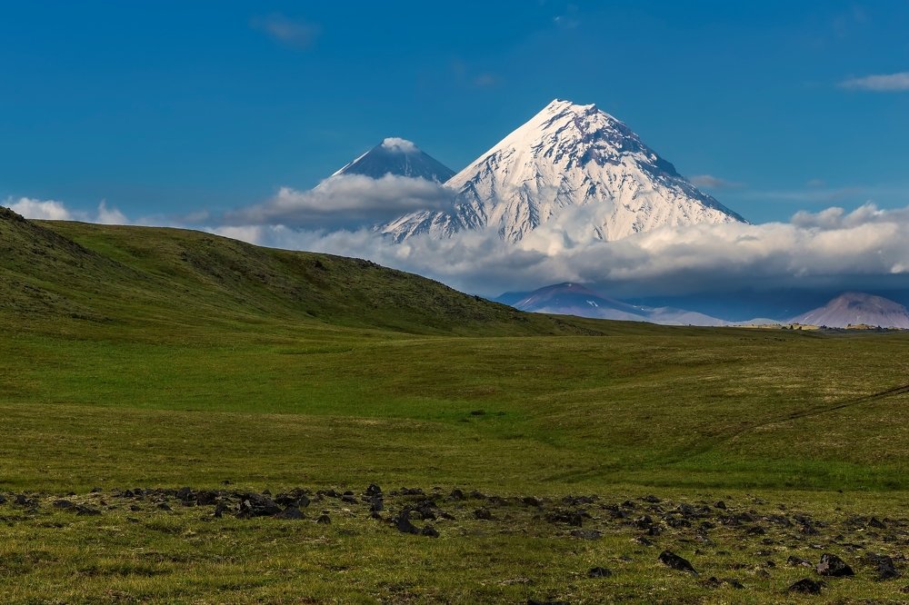 Высочайшие вулканы Камчатки (и Евразии) показали своё лицо нам....  The highest volcanoes of Kamchatka (and Eurasia) showed his face to us....