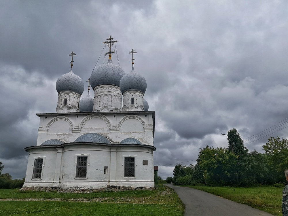 Собор Преображения Господня в Белозерске