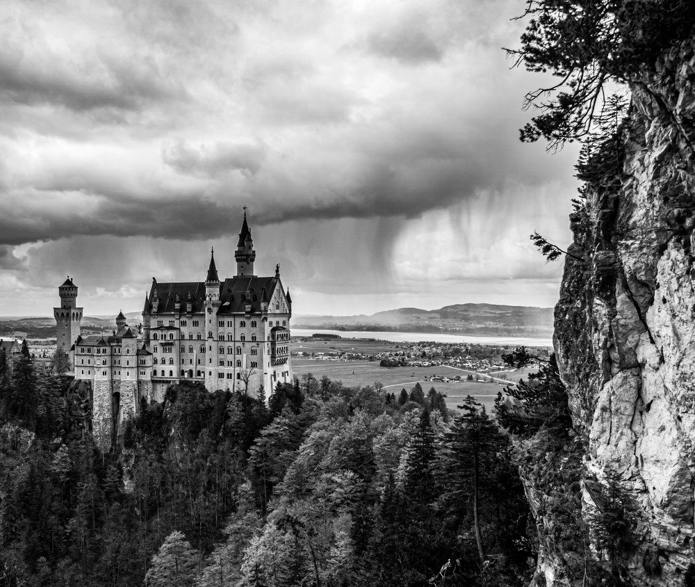 Photograph by Katalin Rhorvát